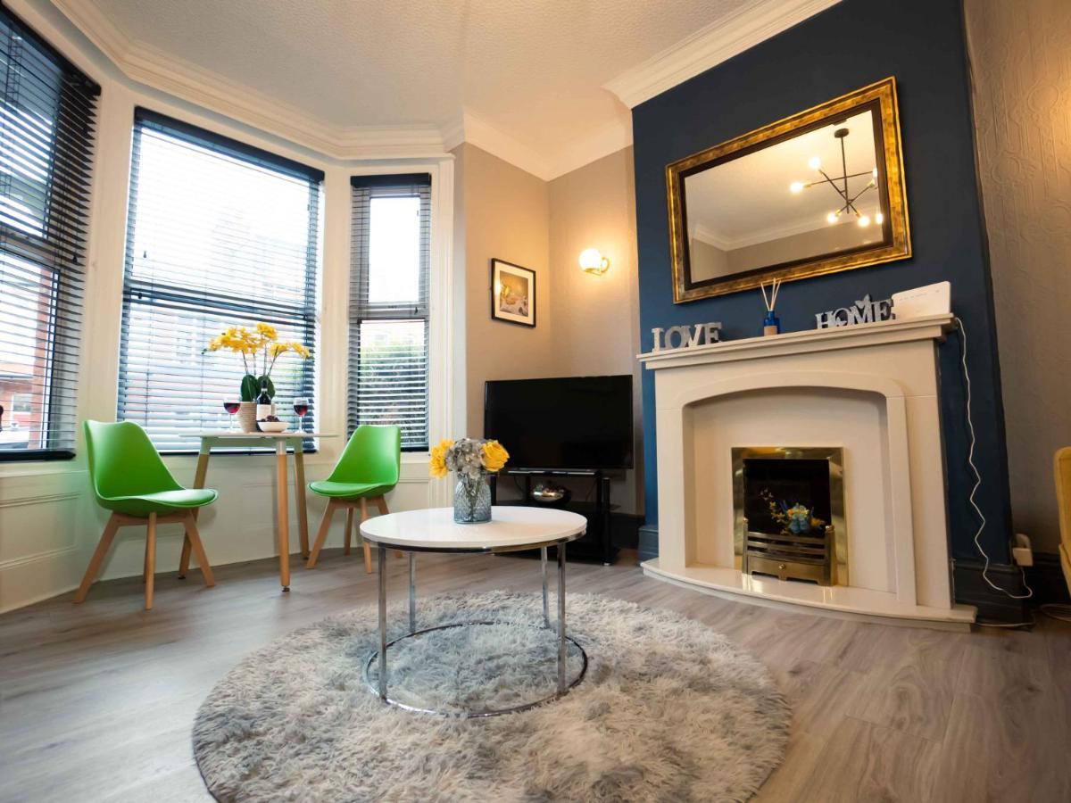 Pass The Keys Amazing, Newly Renovated 5Bedroom House Sleeps 10 Scarborough Exterior foto